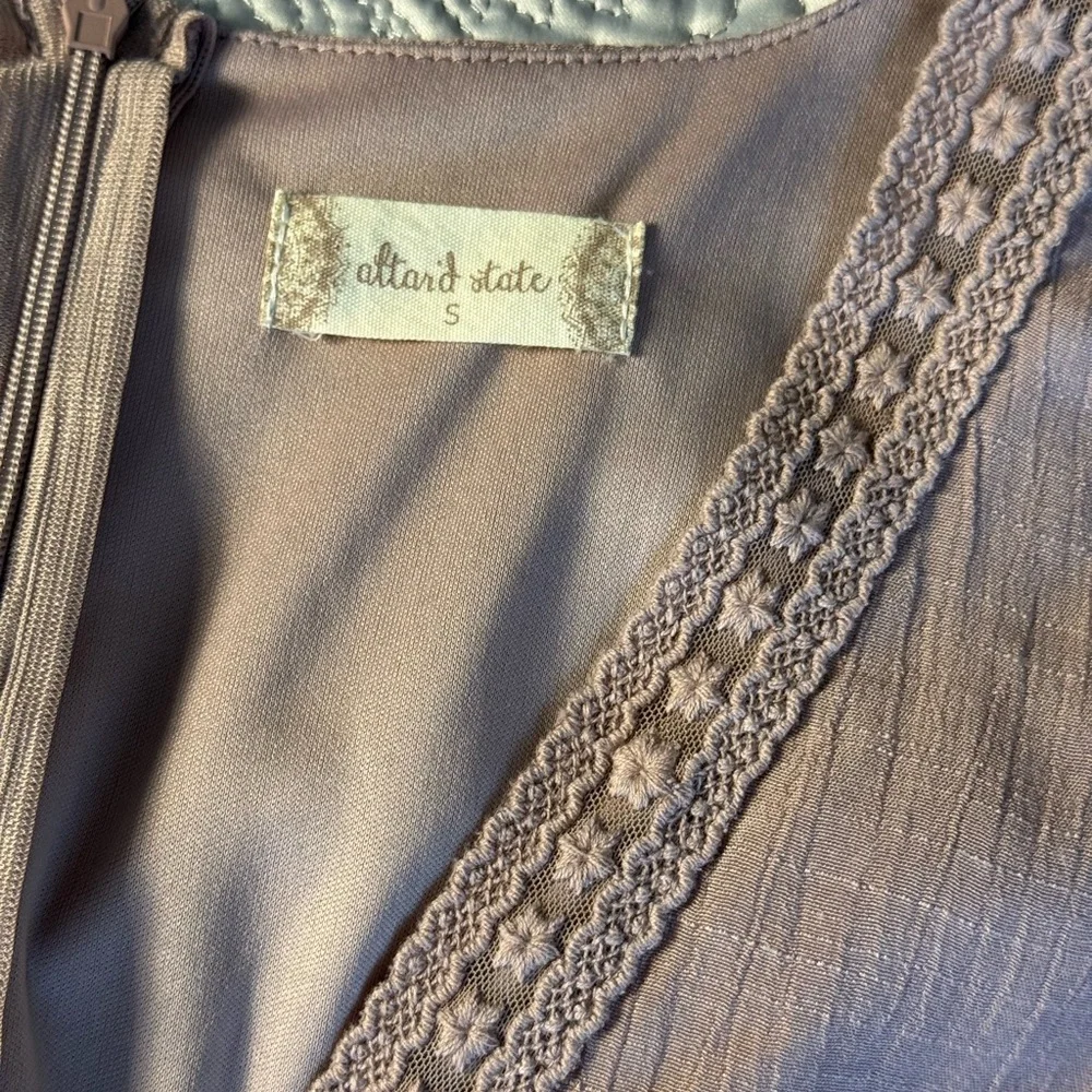 Alter’d State Mauve Lace-Trimmed Maxi Dress - Picture 6 of 16